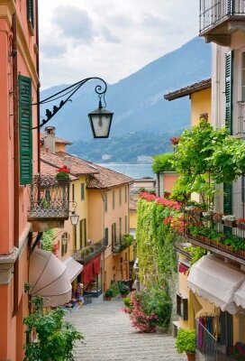 Фотообои уютная улица в итальянском городе